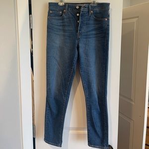 Cropped Levi wedgie skinny jeans, size 29 (size 8).